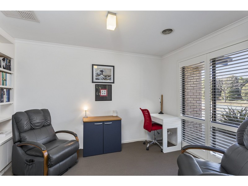 72 Gouldsmith Street, Dunlop ACT 2615