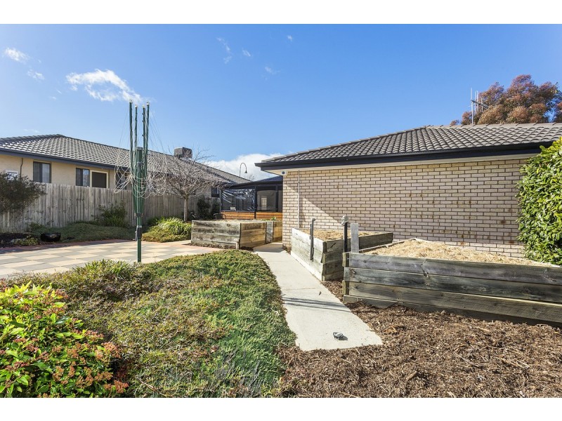 72 Gouldsmith Street, Dunlop ACT 2615