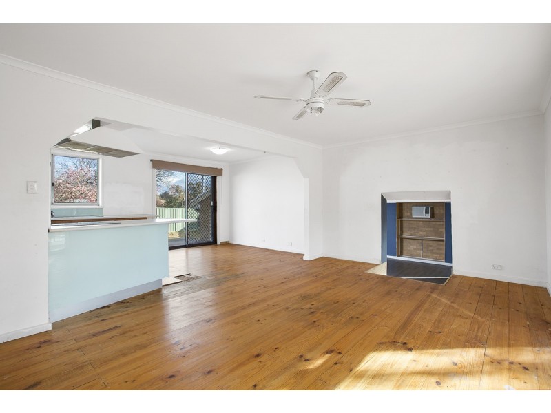 30 Dunbar Street, Fraser ACT 2615