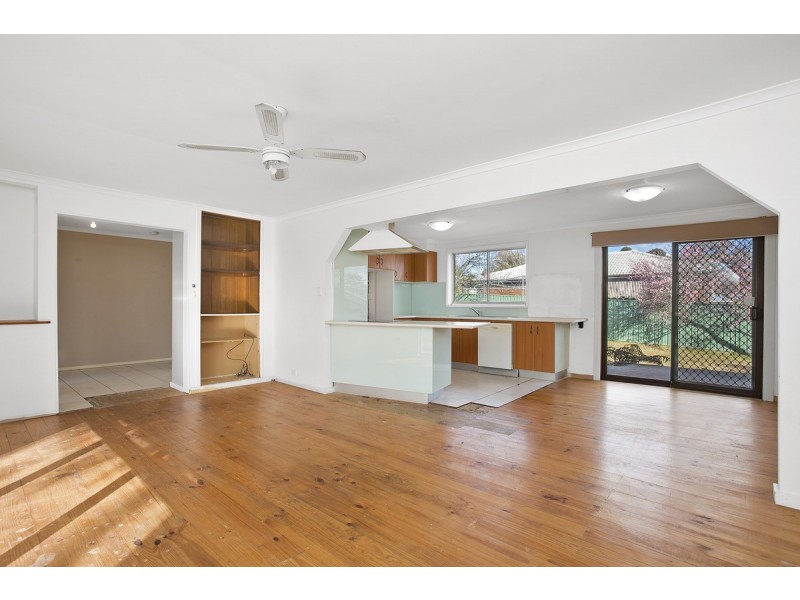 30 Dunbar Street, Fraser ACT 2615
