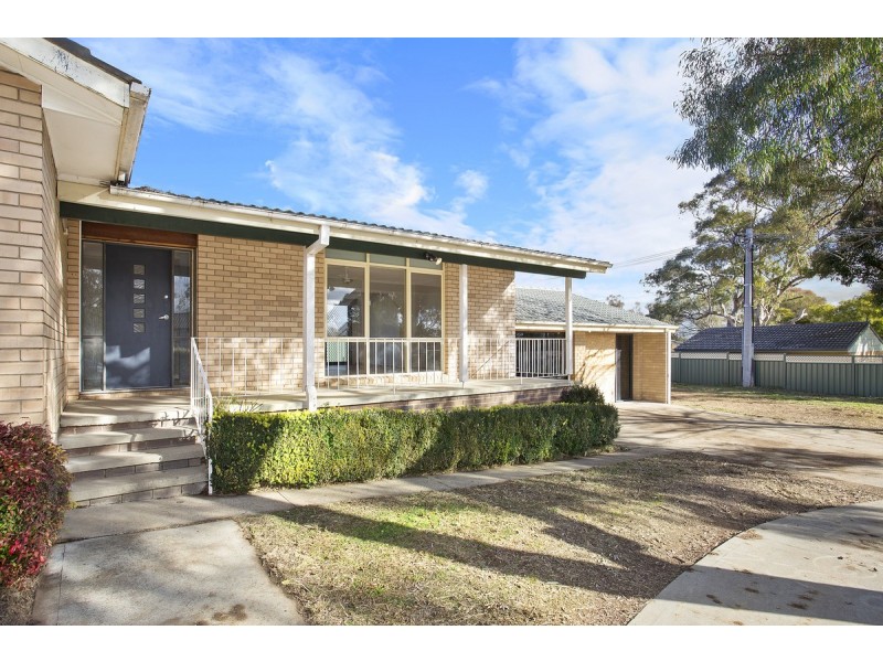 30 Dunbar Street, Fraser ACT 2615