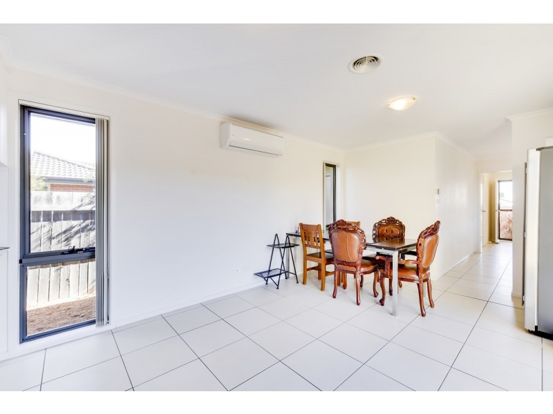 32 Rowland Street, Macgregor ACT 2615