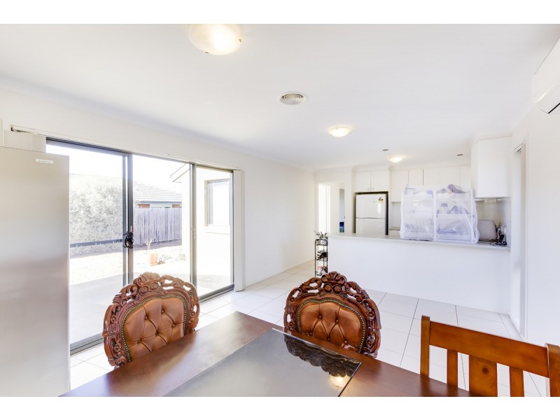 32 Rowland Street, Macgregor ACT 2615