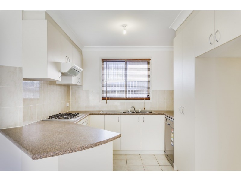 11 Finey Close, Dunlop ACT 2615