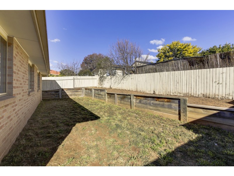 11 Finey Close, Dunlop ACT 2615