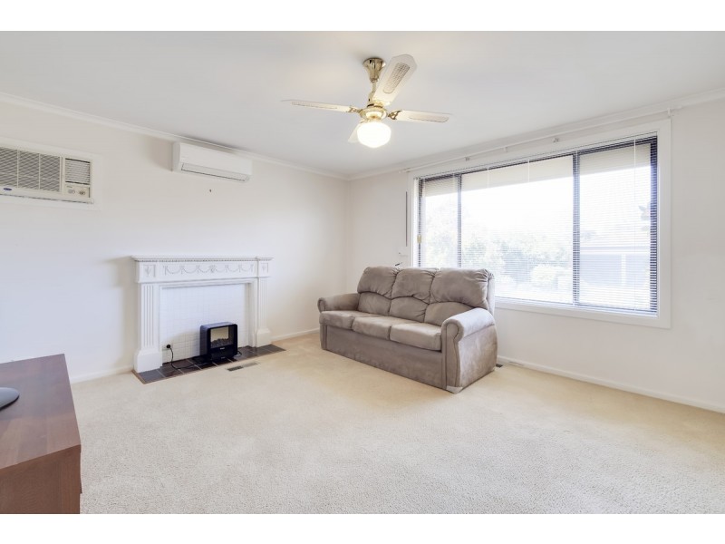 2 McCarthy Place, Charnwood ACT 2615