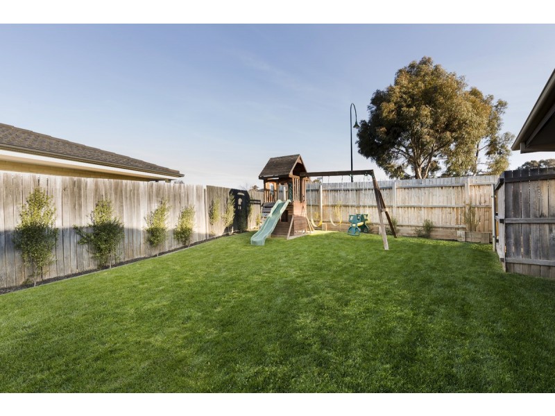 121 Eccles Circuit, Macgregor ACT 2615