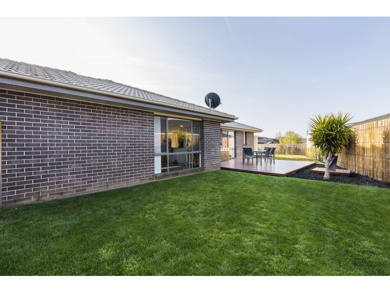 121 Eccles Circuit, Macgregor ACT 2615