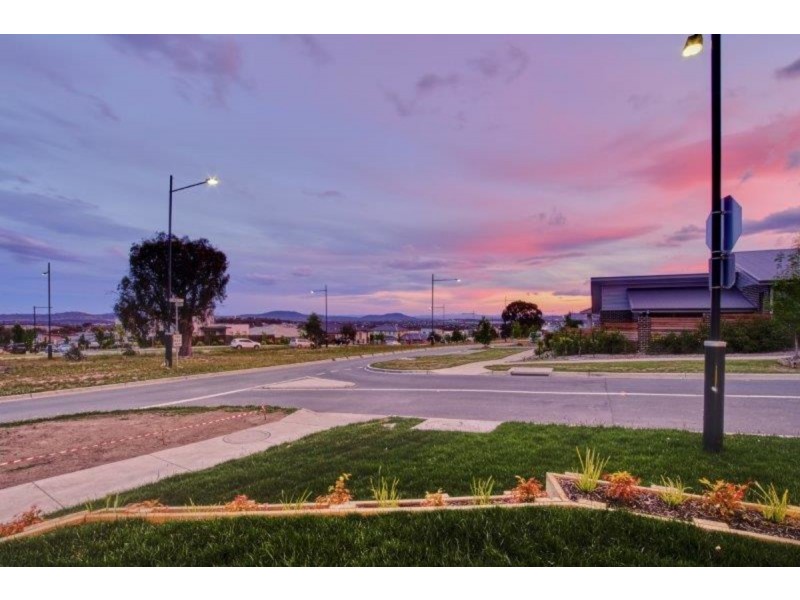 2 Hogg Street, Casey ACT 2913