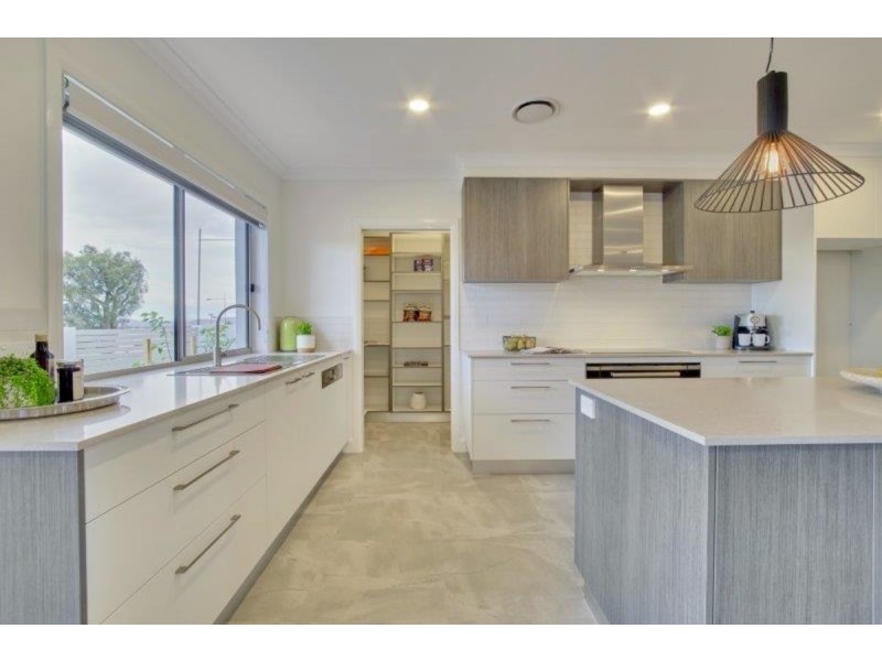 2 Hogg Street, Casey ACT 2913