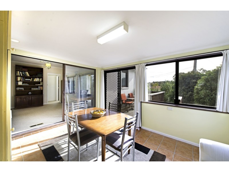 6 Backhouse Street, Latham ACT 2615