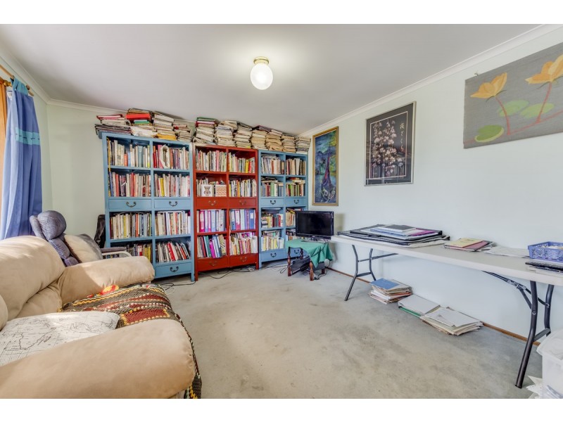 36 John Russell Circuit, Conder ACT 2906