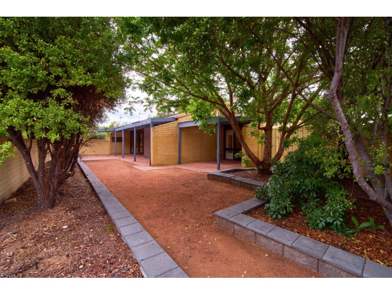 2/1 Pinkerton Circuit, Kambah ACT 2902