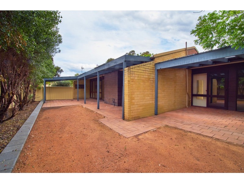 2/1 Pinkerton Circuit, Kambah ACT 2902