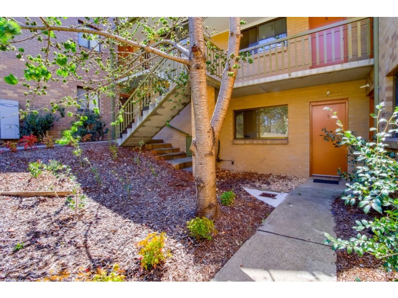 5/2 Buik Place, Belconnen ACT 2617
