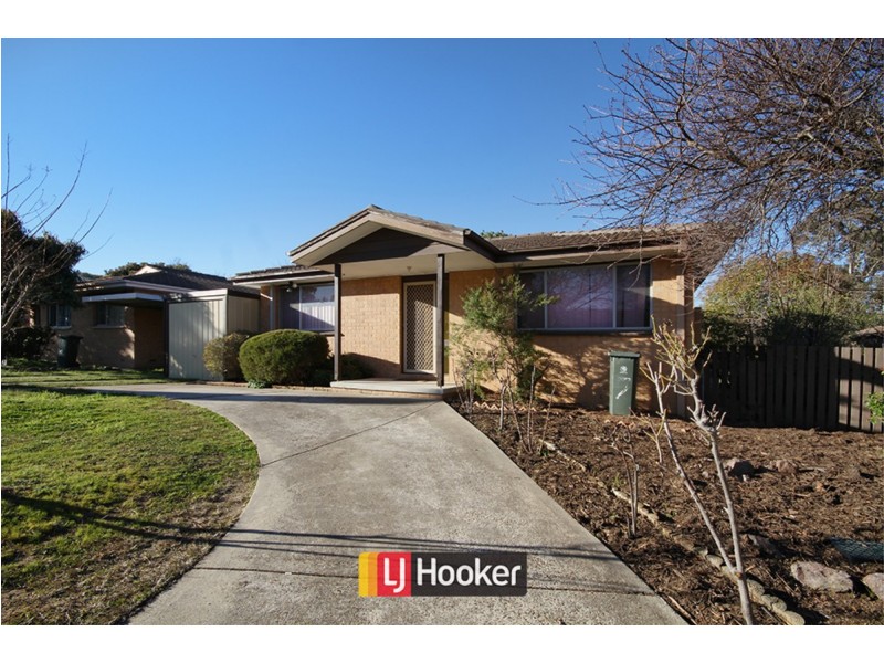 7 McCarthy Place, Charnwood ACT 2615