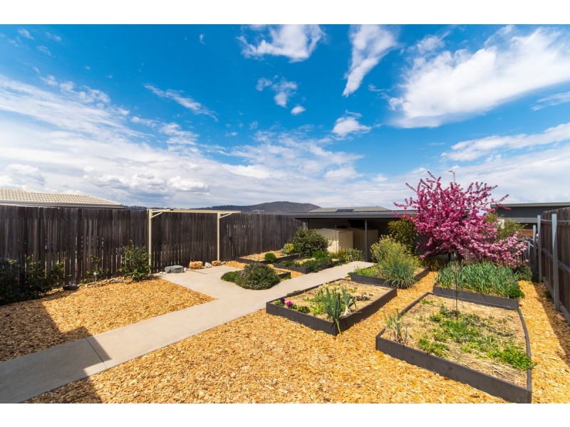 7 Driftwood Lane, Harrison ACT 2914