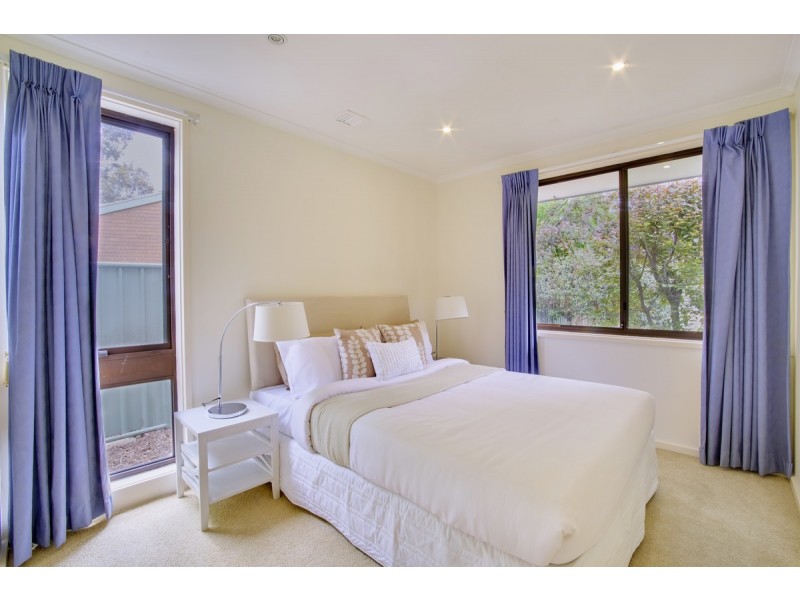 6 Delegate Street, Kaleen ACT 2617