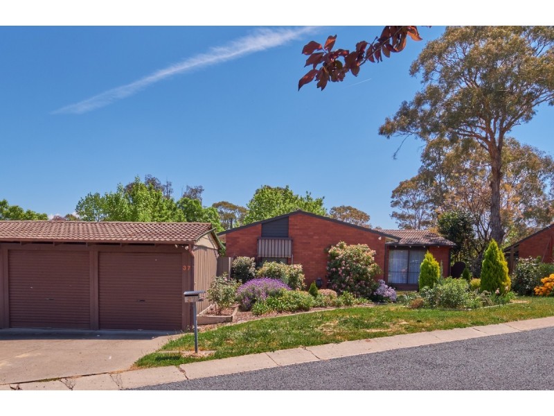 37 McDougall Street, Charnwood ACT 2615