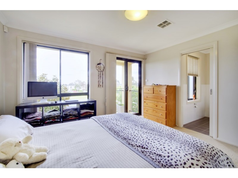 86 Mary Gillespie Avenue, Gungahlin ACT 2912