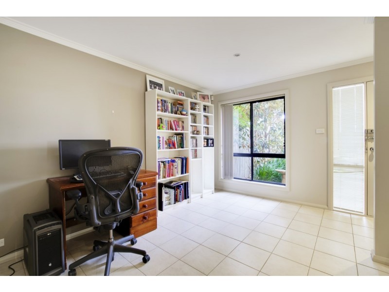 86 Mary Gillespie Avenue, Gungahlin ACT 2912