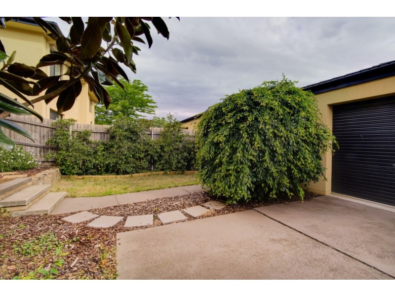 86 Mary Gillespie Avenue, Gungahlin ACT 2912