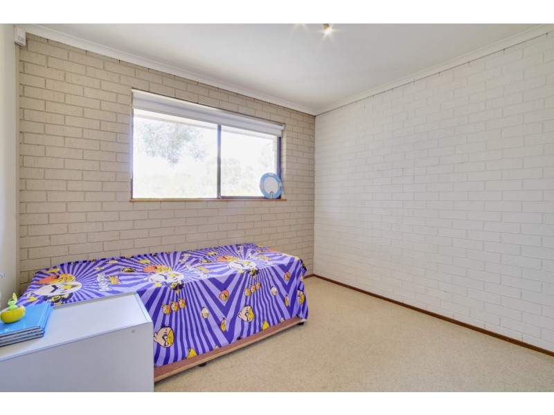 54/25 Pinkerton Circuit, Kambah ACT 2902