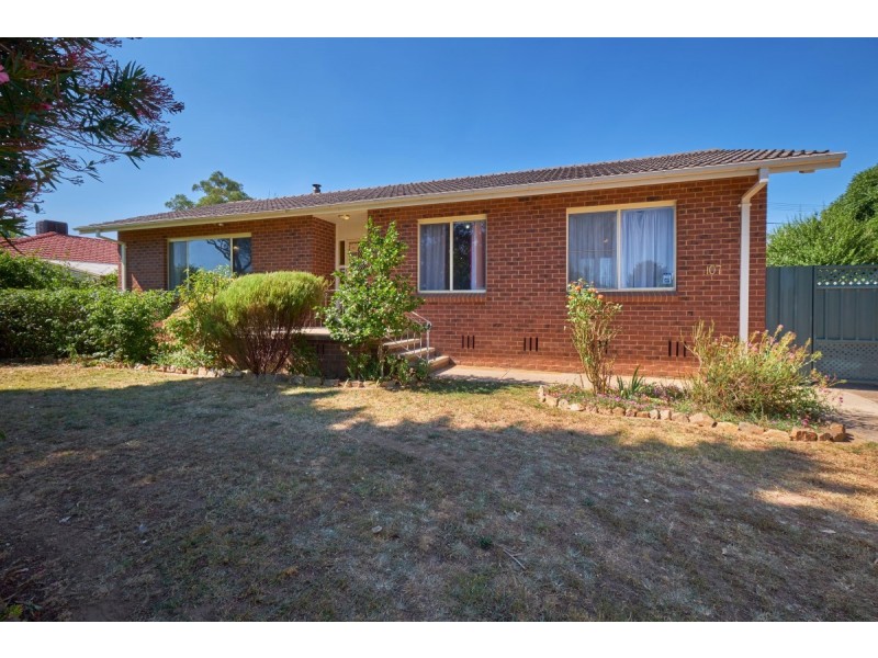 107 Chuculba Crescent, Giralang ACT 2617