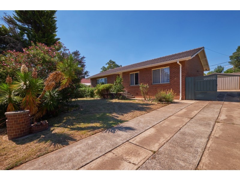 107 Chuculba Crescent, Giralang ACT 2617