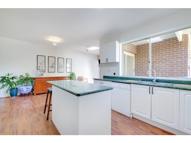 107 Chuculba Crescent, Giralang ACT 2617