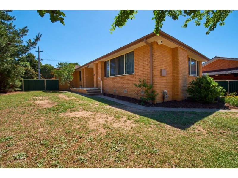 147 Starke Street, Holt ACT 2615