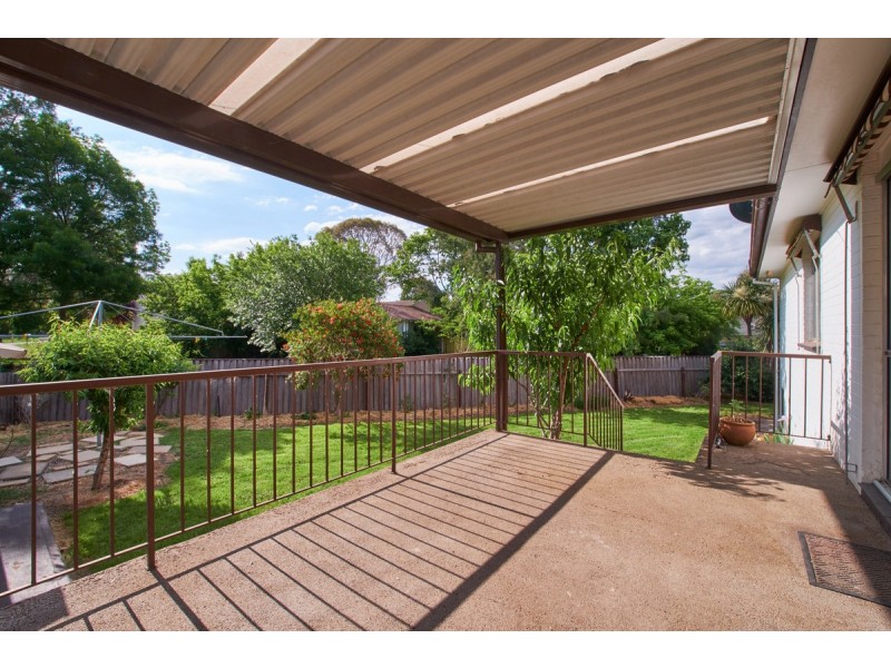 15 Gibson Street, Macgregor ACT 2615