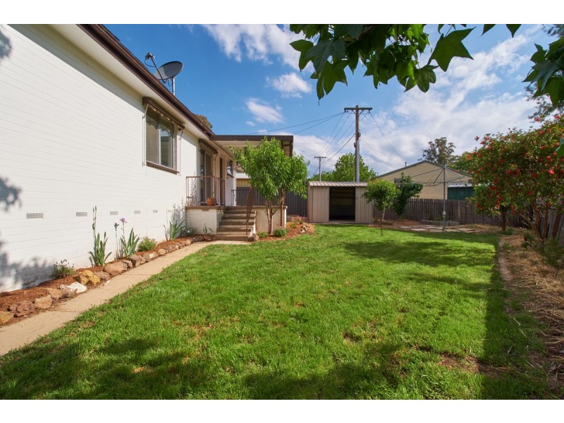 15 Gibson Street, Macgregor ACT 2615