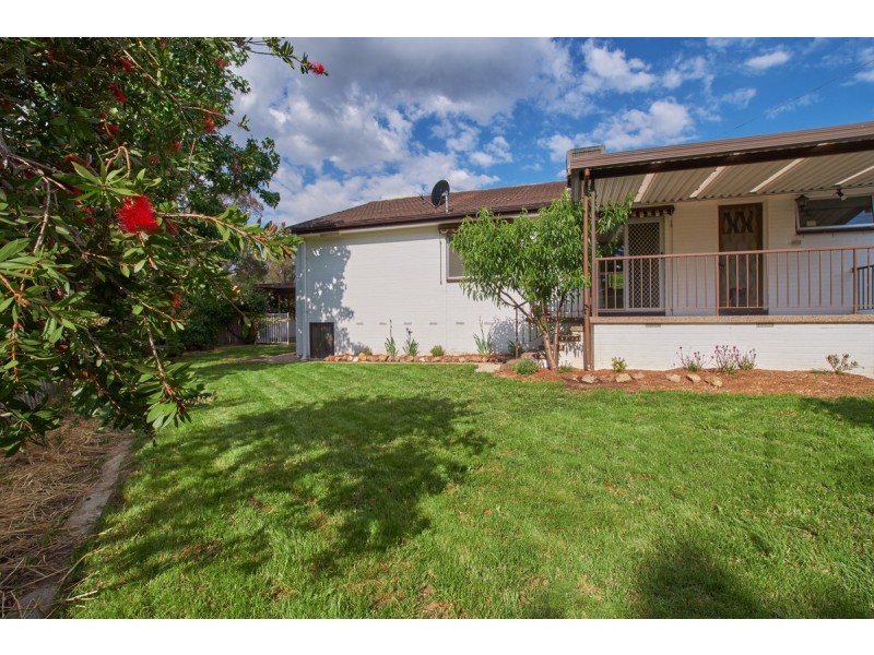 15 Gibson Street, Macgregor ACT 2615