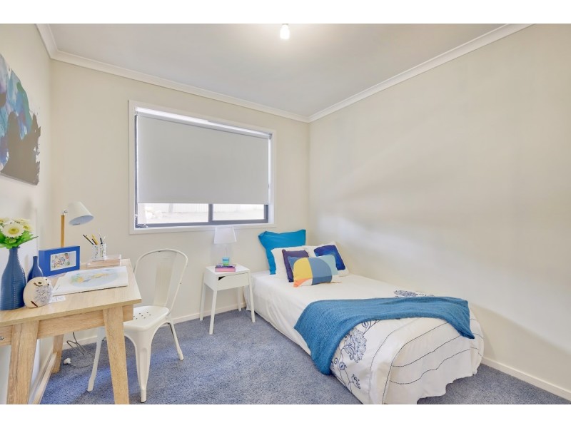1 Bandt Place, Dunlop ACT 2615