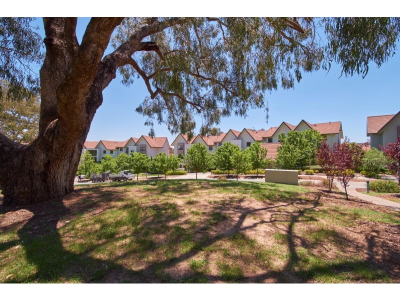 1/7 Eldridge Crescent, Garran ACT 2605