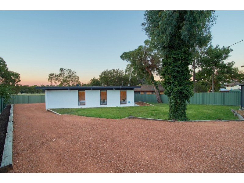 7 Laycock Place, Holt ACT 2615