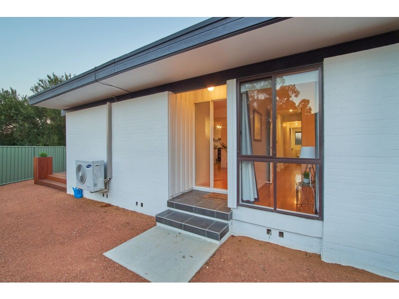 7 Laycock Place, Holt ACT 2615