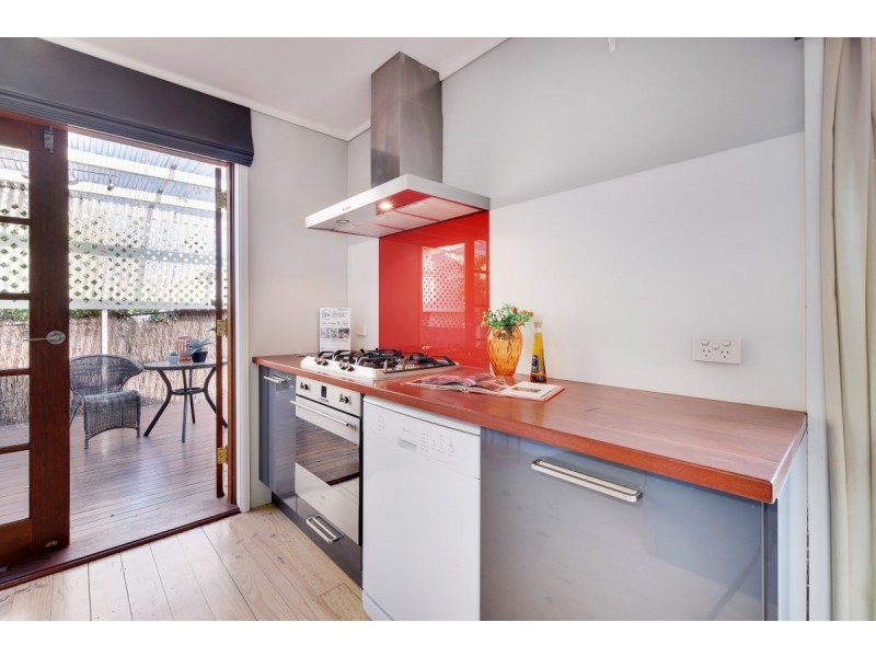 6 Wayal Place, Giralang ACT 2617