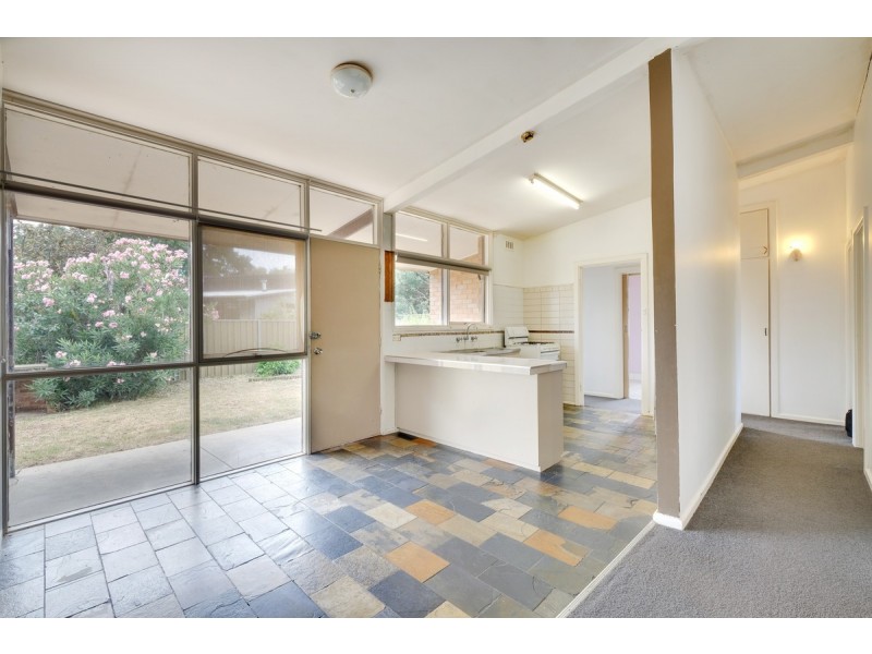 18 A’Beckett Street, Watson ACT 2602