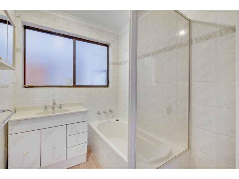 7 BOX Place, Latham ACT 2615