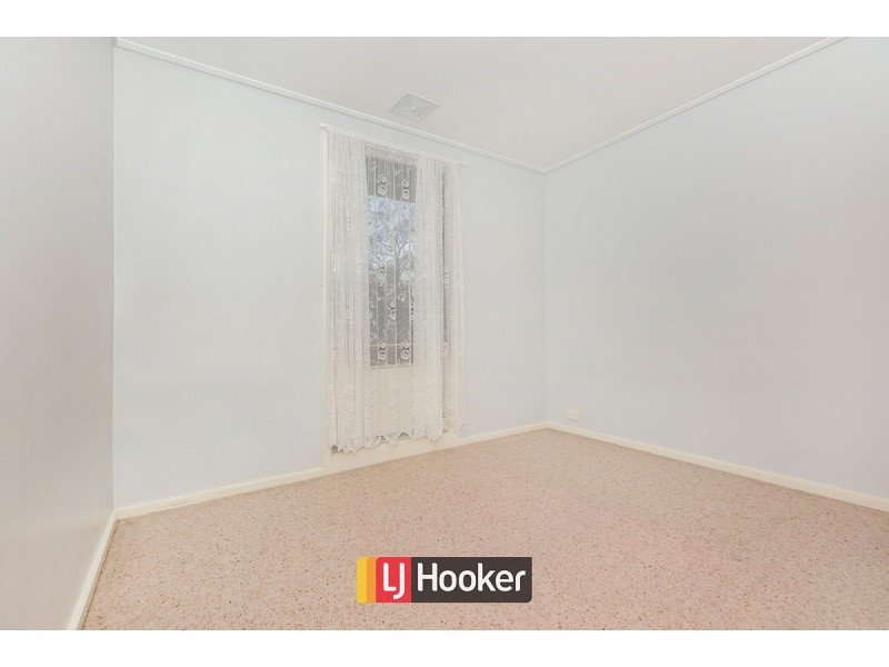 81 Chuculba Crescent, Giralang ACT 2617