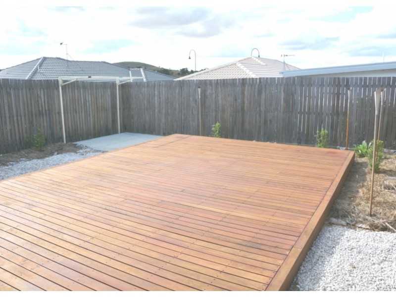 28 Audrey Cahn Street, Macgregor ACT 2615