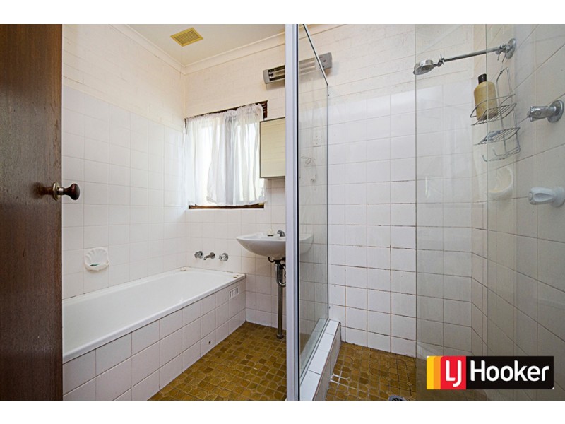 1/40 Belconnen Way, Page ACT 2614