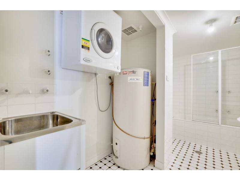 103/20 Federal Highway, Watson ACT 2602