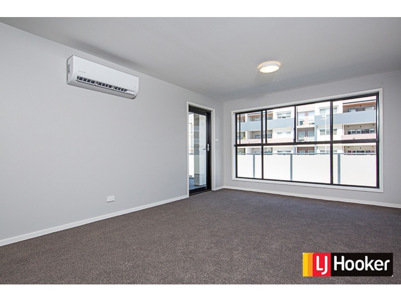 222/12 Limburg Way, Greenway ACT 2900