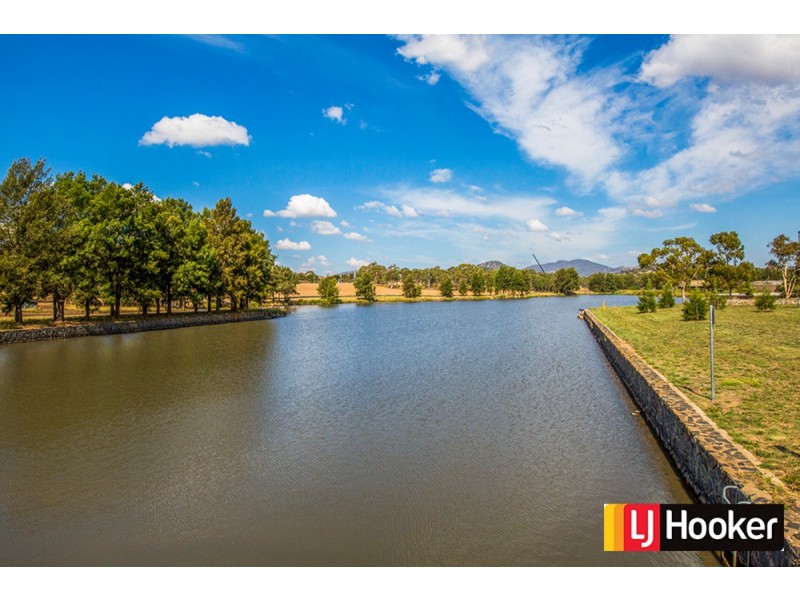 222/12 Limburg Way, Greenway ACT 2900