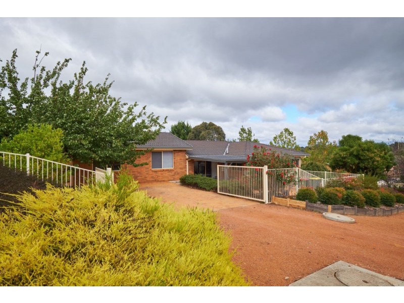 35 Paul Coe Crescent, Ngunnawal ACT 2913