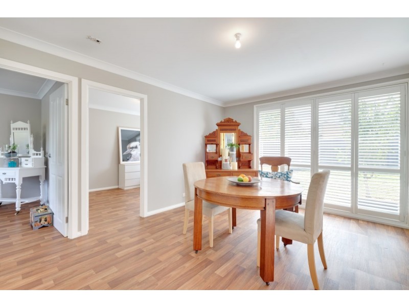 5 Rumker Place, Charnwood ACT 2615