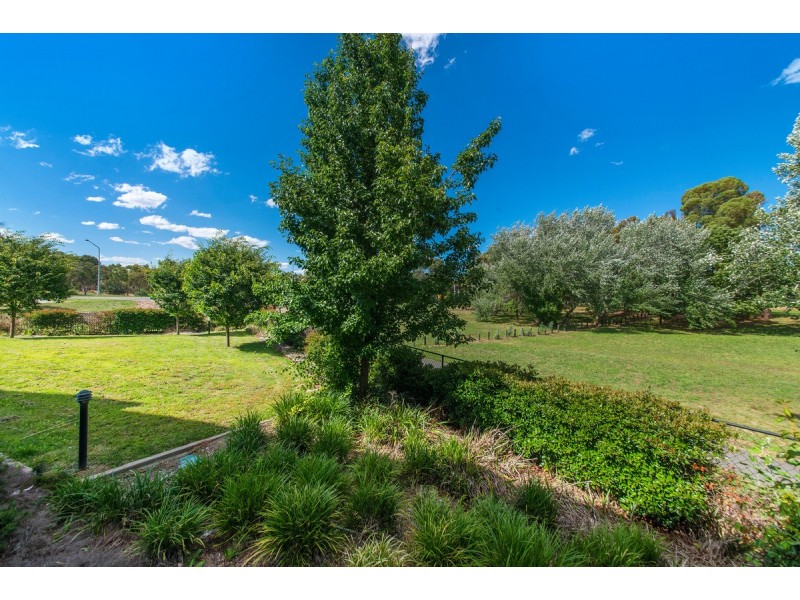 27/68 Hardwick Crescent, Holt ACT 2615